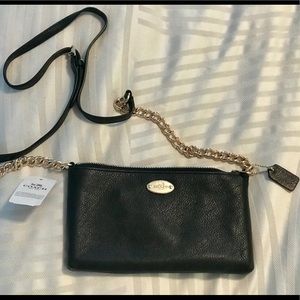 Coach QUINN CROSSBODY IN PEBBLE LEATHER (F52709)
